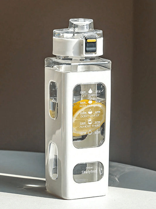 700ml White Sports Water Bottle with Sippy Lid