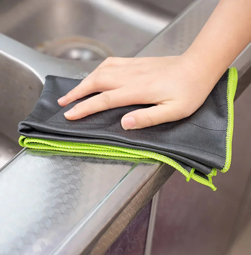 Carbon Fiber Lint-Free Cleaning Cloth