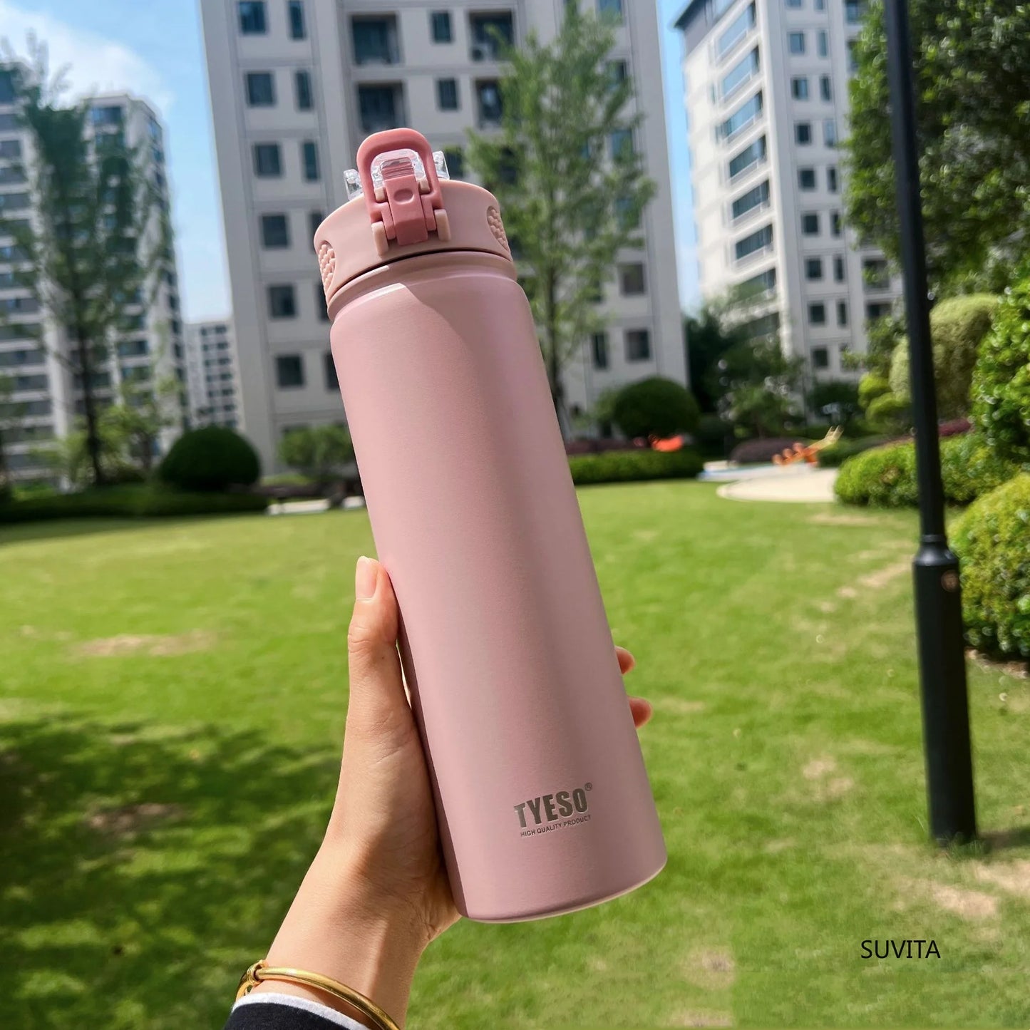TYESO 600ml/750ml Stainless Steel Thermos Water Bottle with Straw