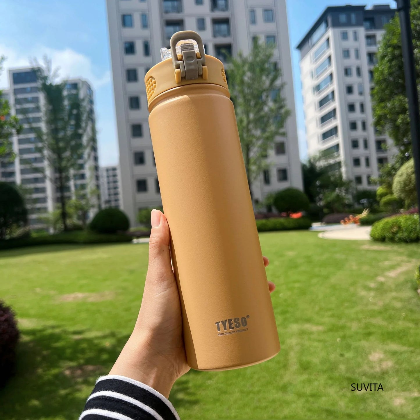 TYESO 600ml/750ml Stainless Steel Thermos Water Bottle with Straw