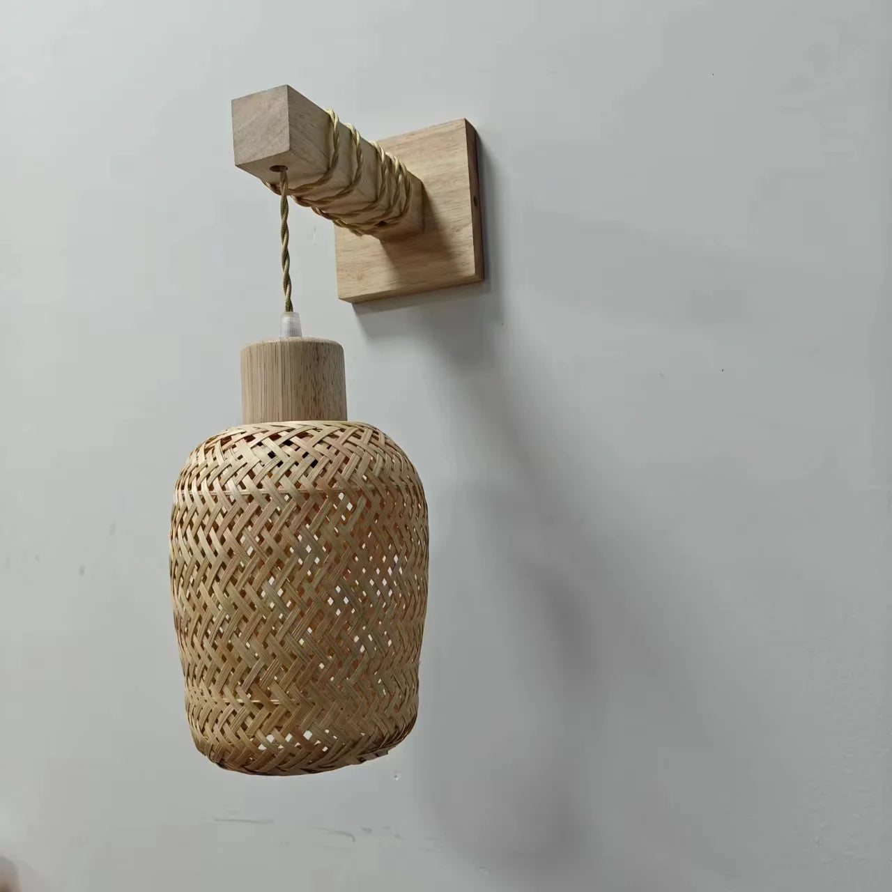 Bamboo Rattan Pendant Light – Handwoven Hanging Ceiling Lamp